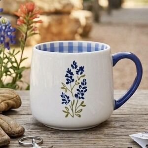 2026 H.E.B. Destination Holiday TEXAS BLUEBONNET Coffee Mugs Seasonal Set of 2